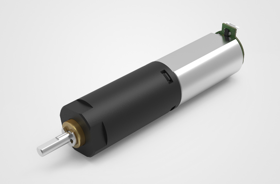 ���׻����