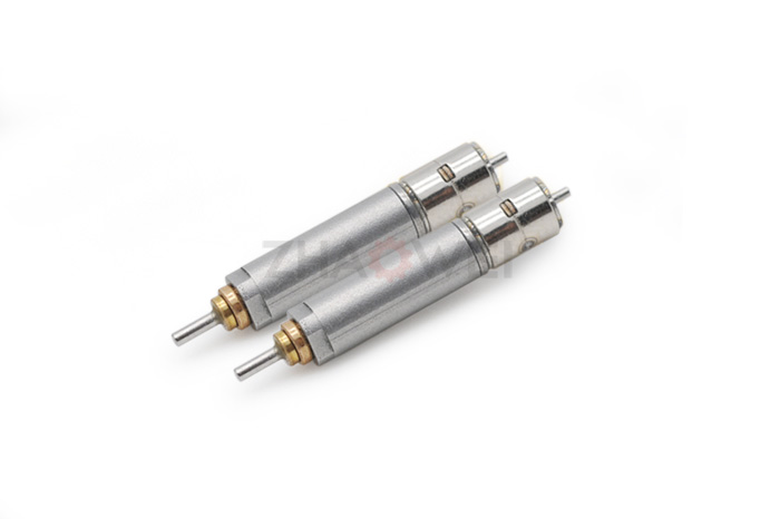 �ֻ�����ͷ�Խ�����